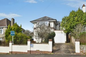 Photo 8- click for photo gallery